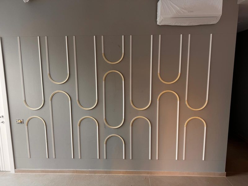 Perete decorativ — lucrare realizată de echipa noastră