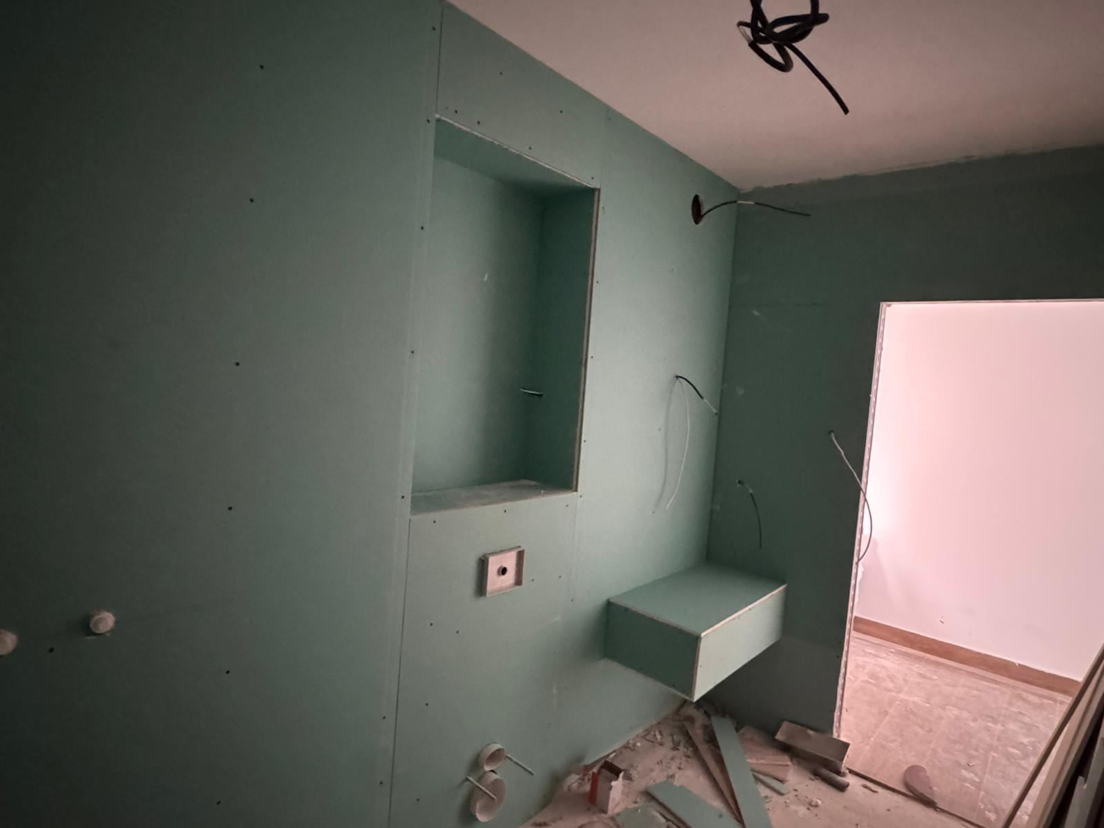 Amenajare baie – pregătirea pereților din rigips pentru placare, Eugen Arginta